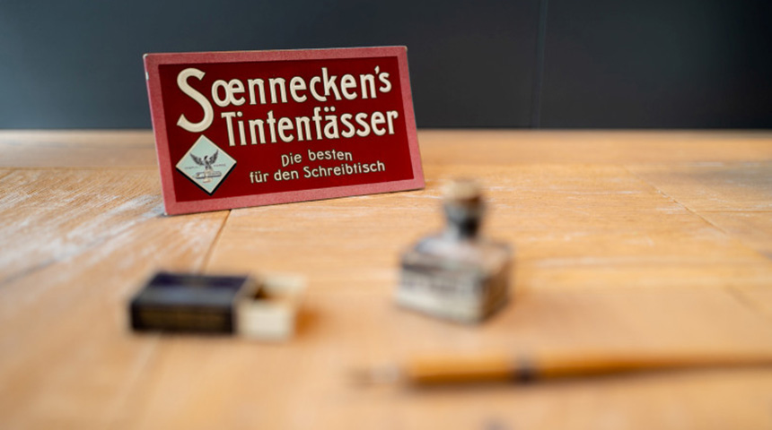 Soennecken-Tintenfass_Header.jpg