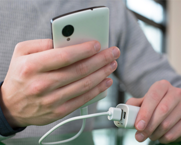 Download Soennecken Kartenlesegerät und Powerbank